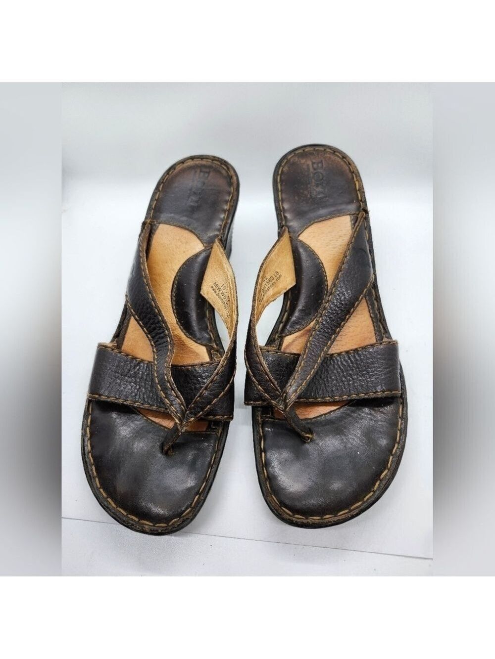 Born Brown Leather Sandals 2.5" Heel Sz 10